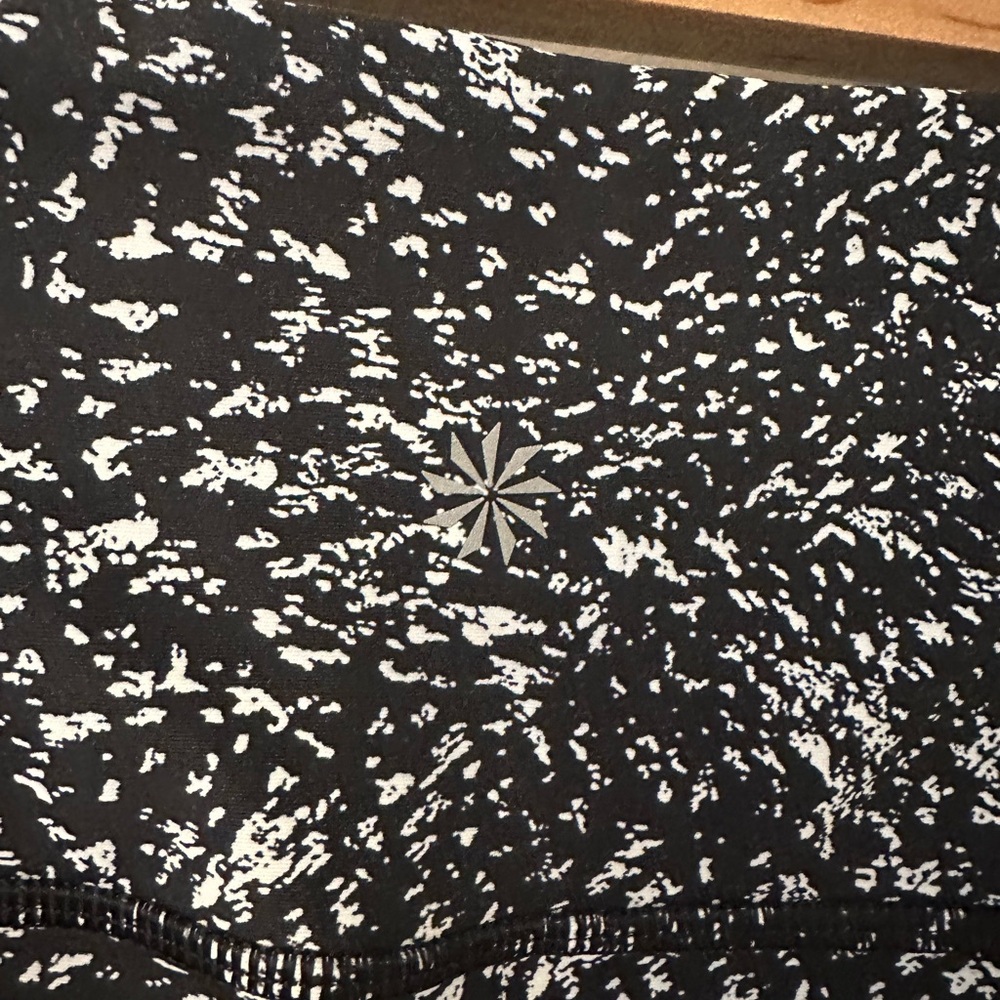 Athleta Patterned Workout Leggings. - image 3